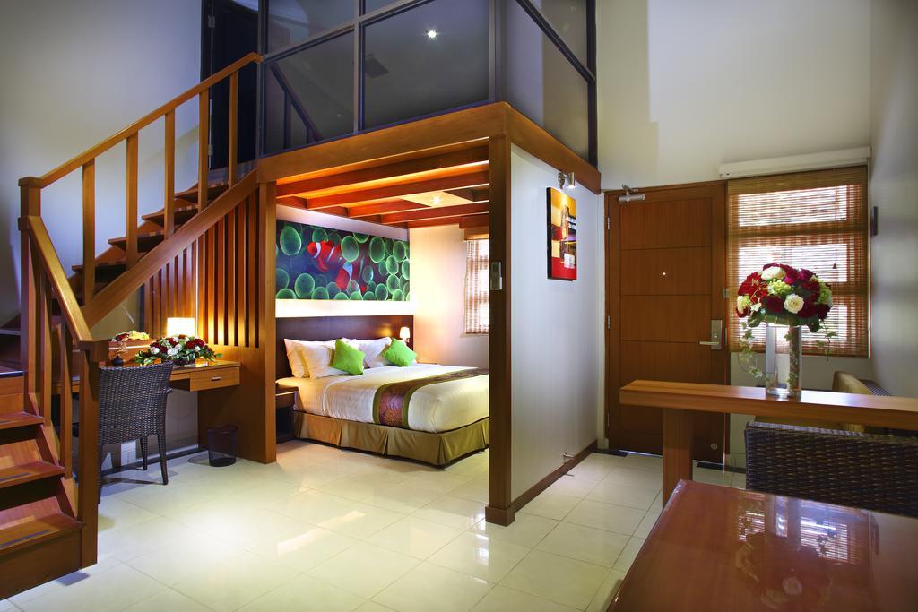 Suite Executive 1 Kamar Tidur dengan Fasilitas Bisnis